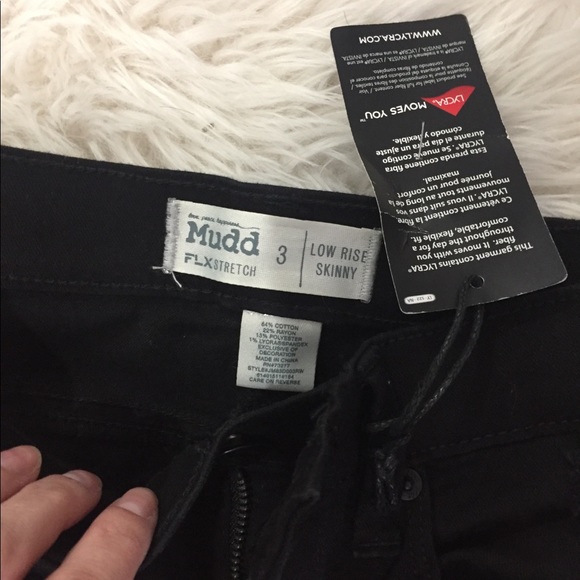 NEVER WORN BLACK JEANS - Picture 3 of 3